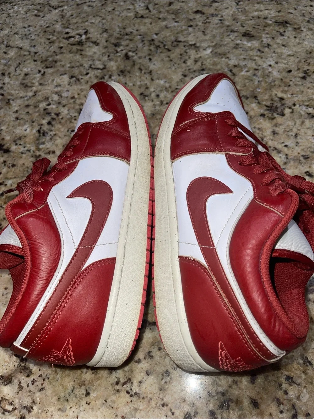 Jordan 1 Low Dune Red